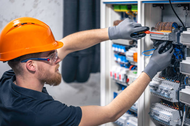 Best Circuit Breaker Repair  in Vestavia Hills, AL